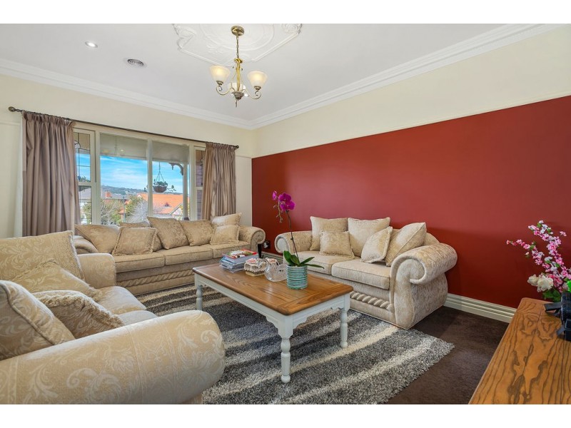 10 Olivia Court, Gisborne VIC 3437
