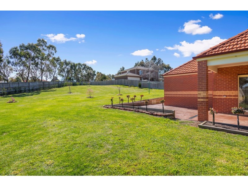 10 Olivia Court, Gisborne VIC 3437