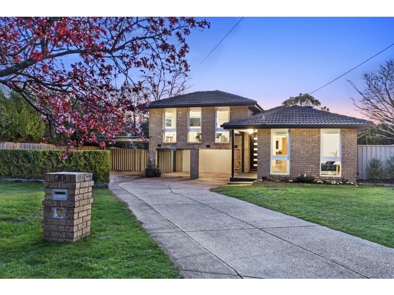 30 Grant Avenue, Gisborne VIC 3437