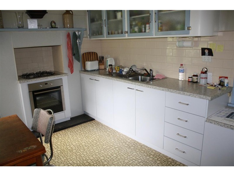 13 Old Lancefield Road, Woodend VIC 3442