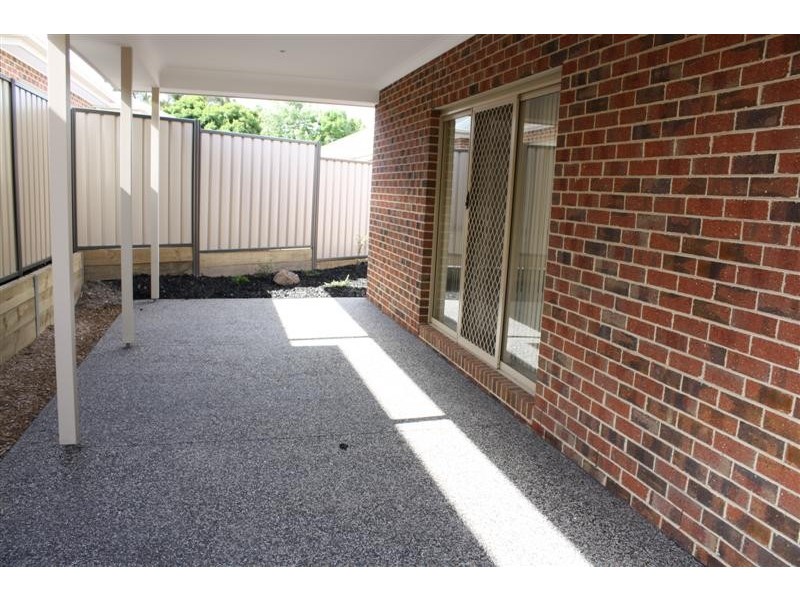 3/48-50  Stephen Street, Gisborne VIC 3437