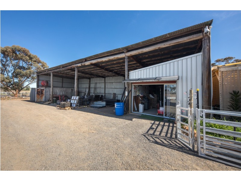 1335 -1359 Holden Road, Toolern Vale VIC 3337