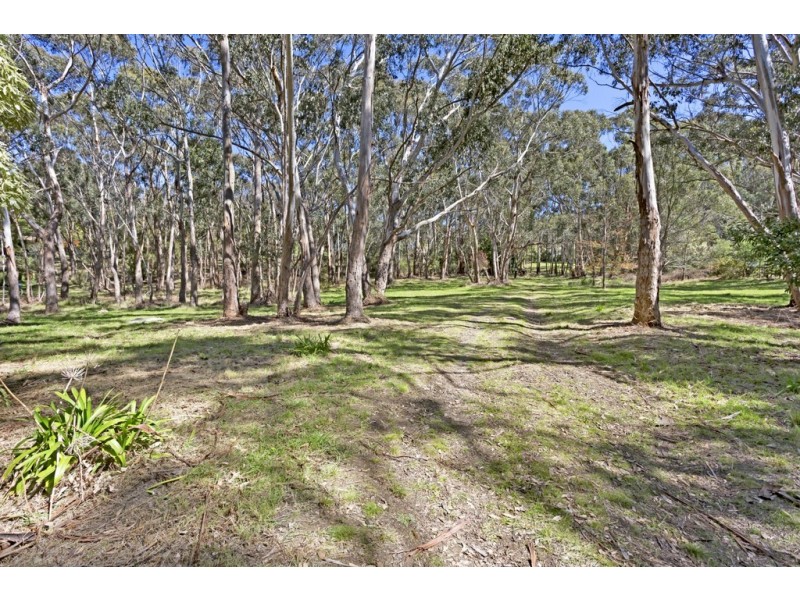 36 Boundary Road, Mount Macedon VIC 3441