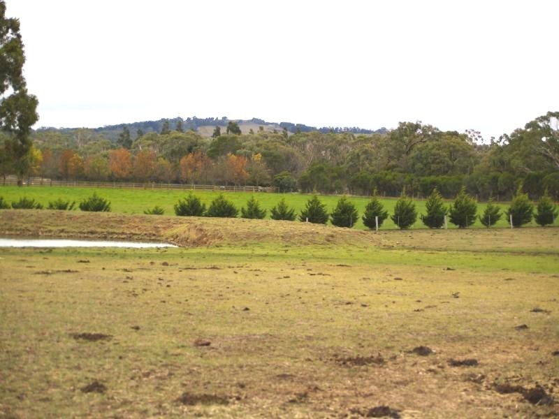 768 Gisborne-Melton Rd, Gisborne VIC 3437