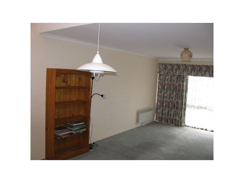 13/55 Anslow Street, Woodend VIC 3442