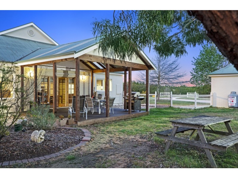 22 Rubiton Court, Gisborne VIC 3437