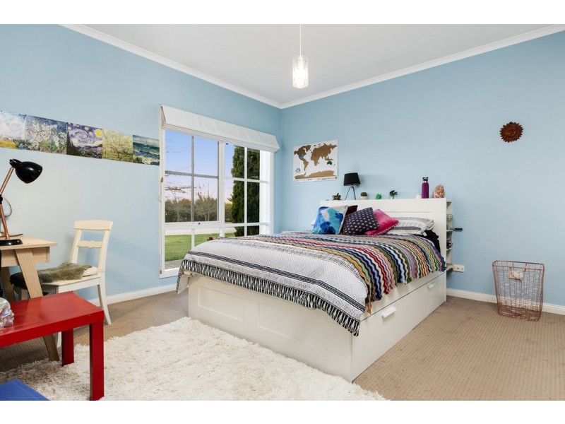 22 Rubiton Court, Gisborne VIC 3437
