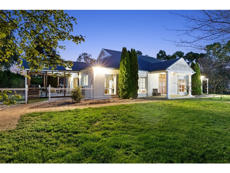 22 Rubiton Court, Gisborne VIC 3437