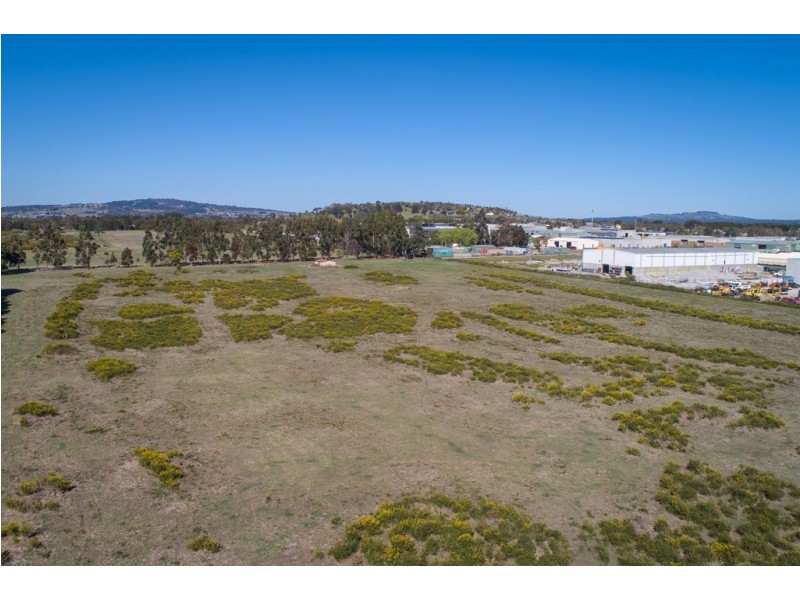30 Sauer Road, New Gisborne VIC 3438