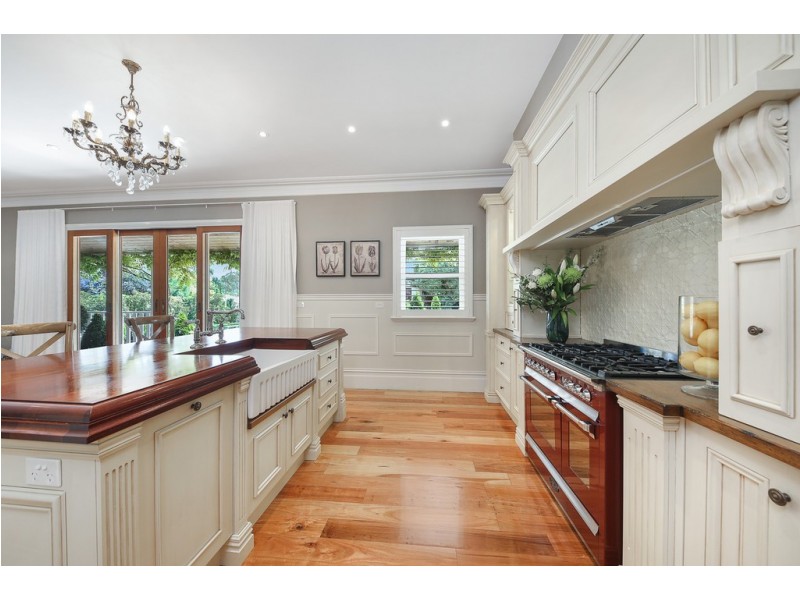 35 Ross Watt Road, Gisborne VIC 3437