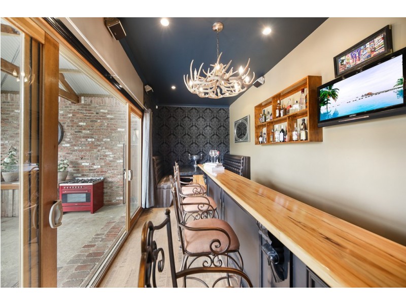 35 Ross Watt Road, Gisborne VIC 3437