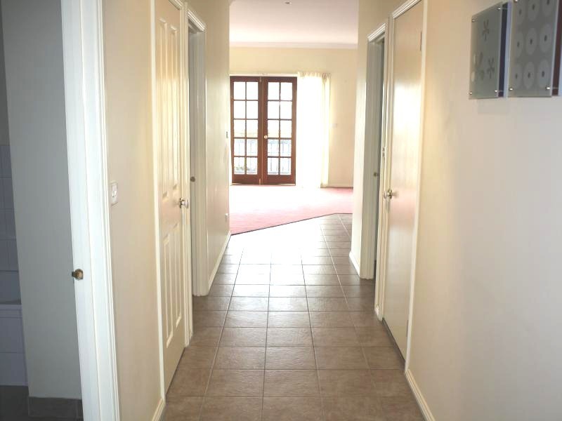 25 Stephen St, Gisborne VIC 3437