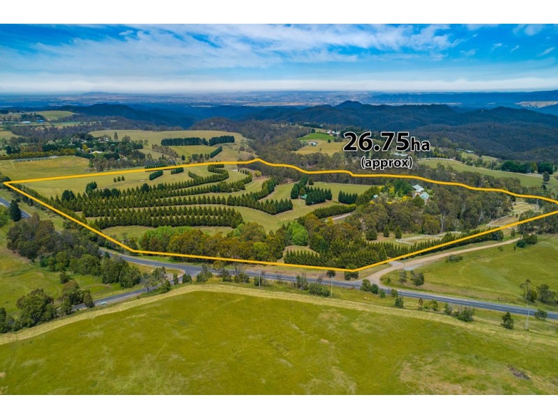 5 McConnell Road, Gisborne VIC 3437