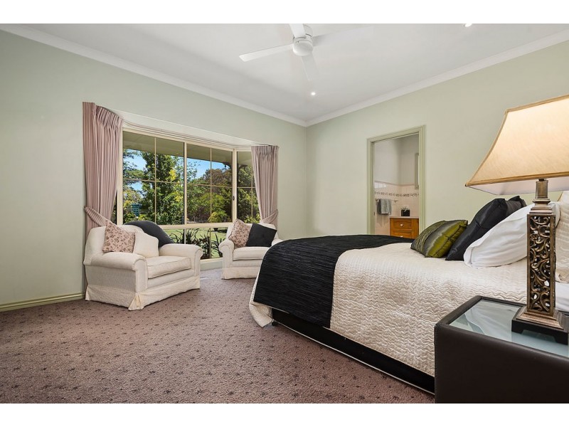 5 McConnell Road, Gisborne VIC 3437