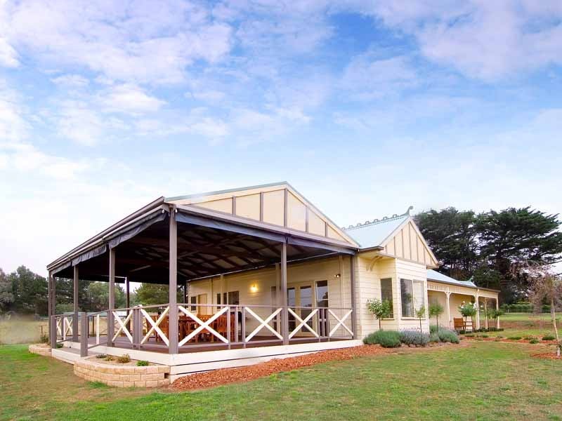 60 Hutchinsons Lane, Romsey VIC 3434