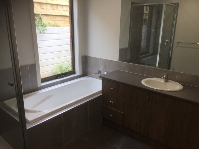 3 Bluestone Street, Sunbury VIC 3429