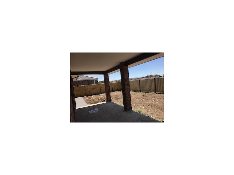 47 Healy Ave, Sunbury VIC 3429