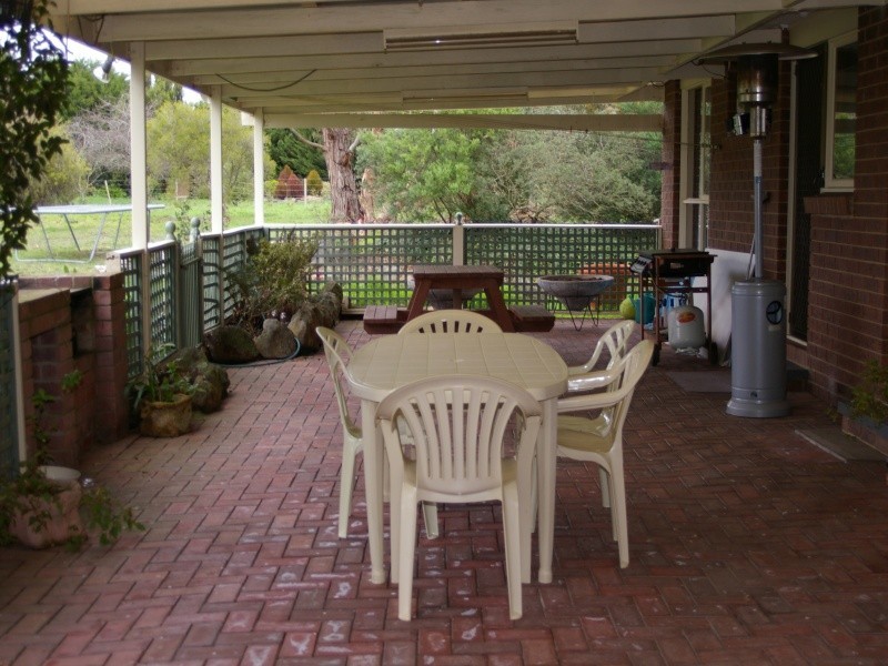 166 Kilmore Rd, Gisborne VIC 3437