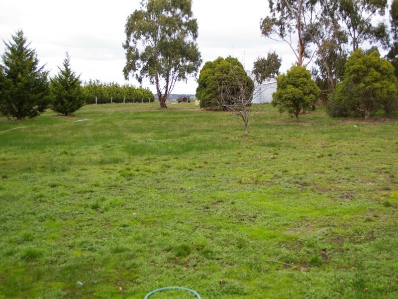 166 Kilmore Rd, Gisborne VIC 3437