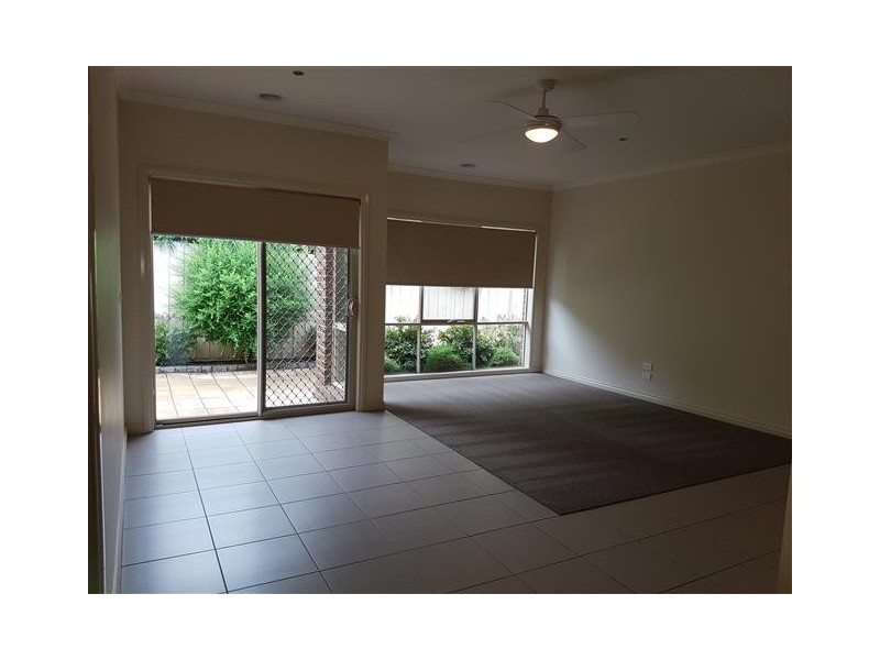 2/61 Mahoneys Road, Riddells Creek VIC 3431
