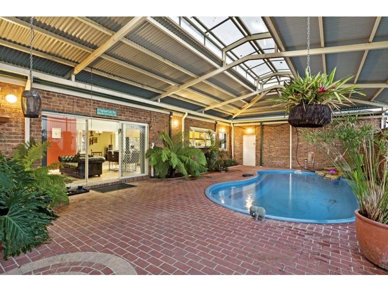 35 Sanctuary Rise, Mickleham VIC 3064