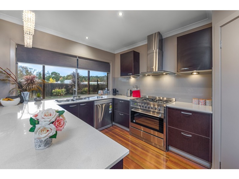 3 McKernan Place, Gisborne VIC 3437