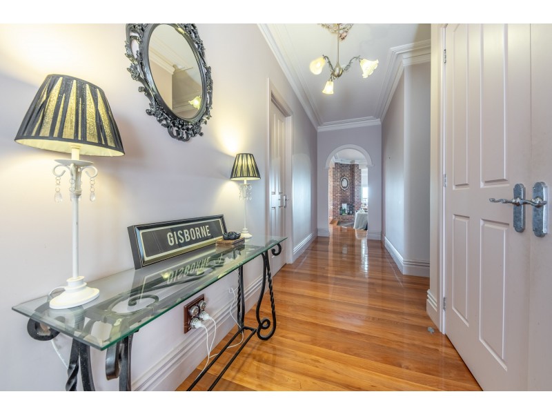 10 Cassandra Close, Gisborne VIC 3437