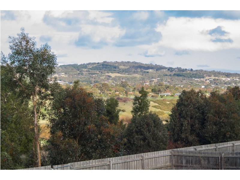 10 Cassandra Close, Gisborne VIC 3437