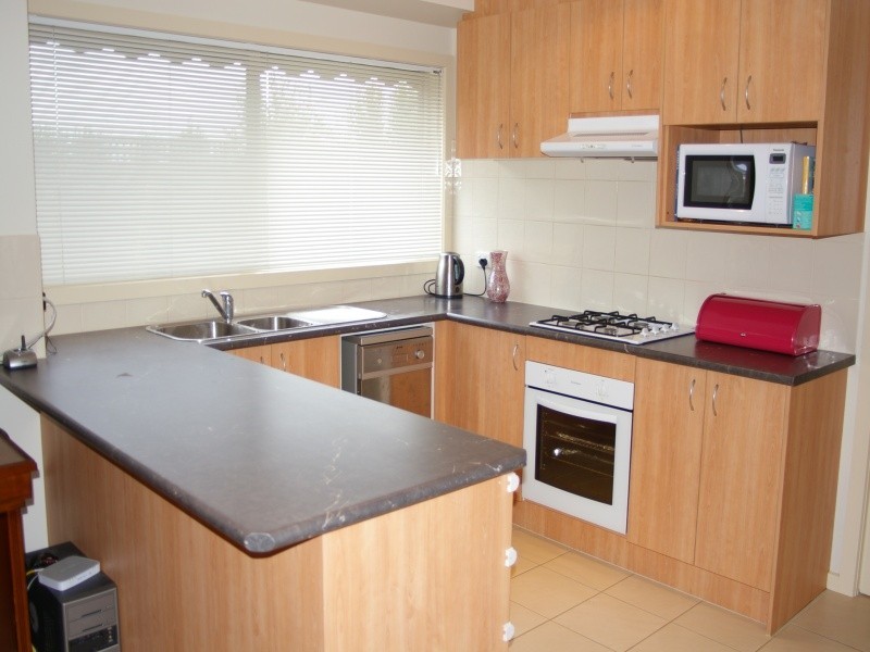 51 Sunnypark Close, Gisborne VIC 3437