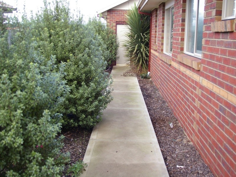 51 Sunnypark Close, Gisborne VIC 3437