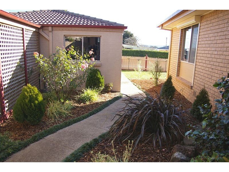 1 Farrell Street, New Gisborne VIC 3438