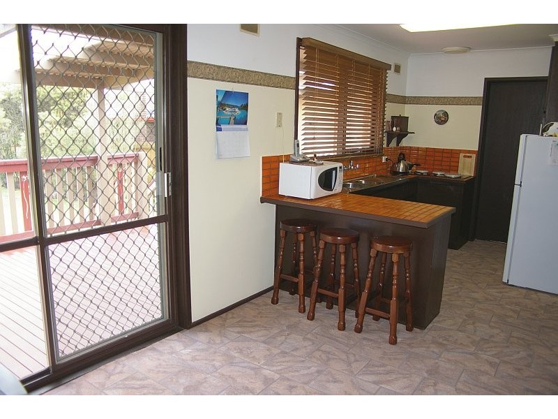 36 Grant Ave, Gisborne VIC 3437