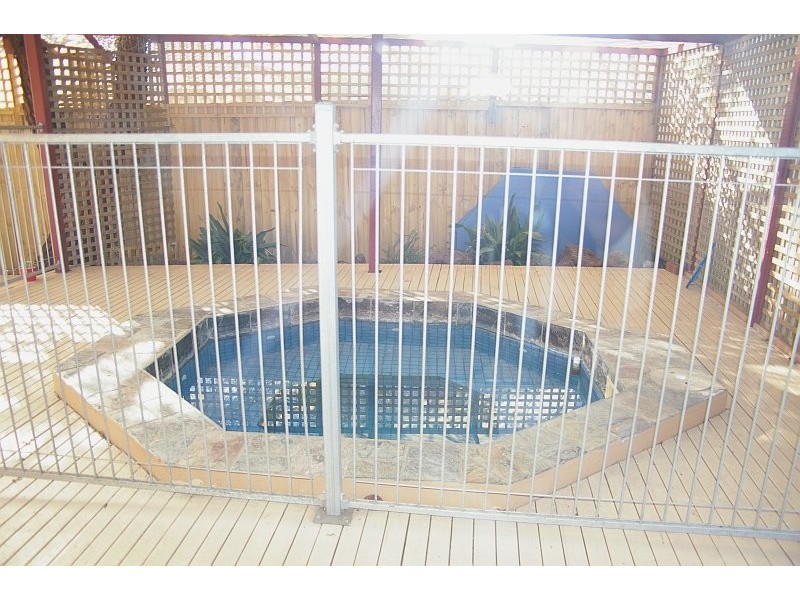 1 Farrell Street *, New Gisborne VIC 3438