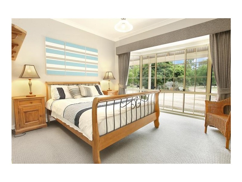 19 Kumbari Court, New Gisborne VIC 3438