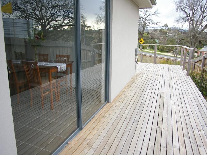 4/ 1-5 Rodney St, Gisborne VIC 3437