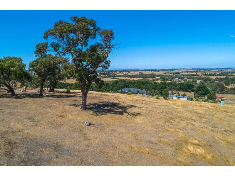 27 Grey Box Grove, Riddells Creek VIC 3431