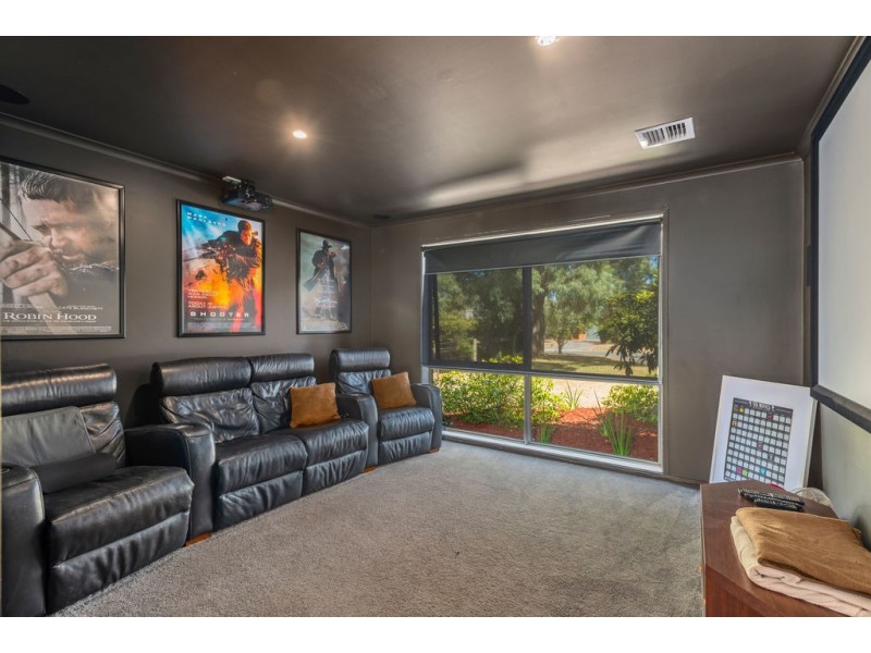 5 Sunrise Court, Gisborne VIC 3437