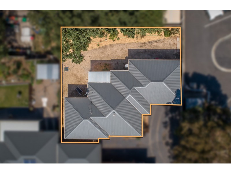 Unit 4,27 Mahoneys Road, Riddells Creek VIC 3431