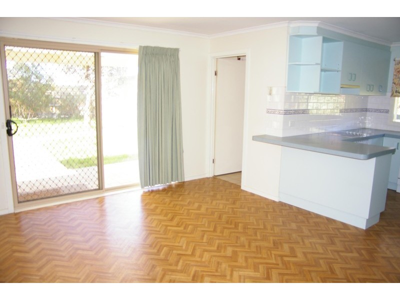 11 Scenic Crt, Gisborne VIC 3437