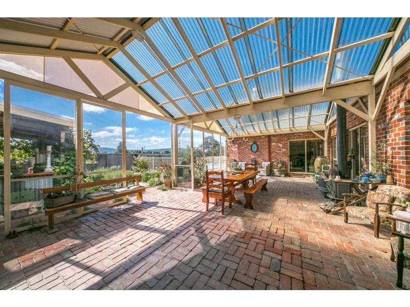 4 Rimfire Court, New Gisborne VIC 3438