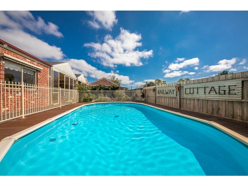 4 Rimfire Court, New Gisborne VIC 3438