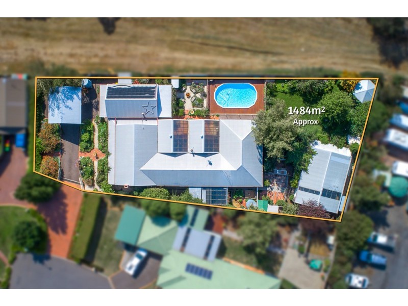 4 Rimfire Court, New Gisborne VIC 3438