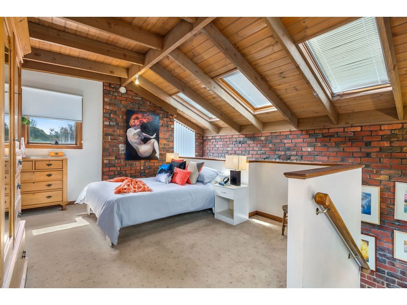 2 Ormerod Court, Gisborne VIC 3437