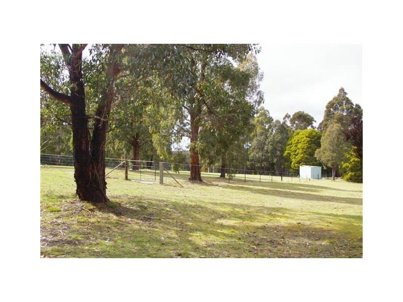 401 Fitzgerald Rd*, Bullengarook VIC 3437