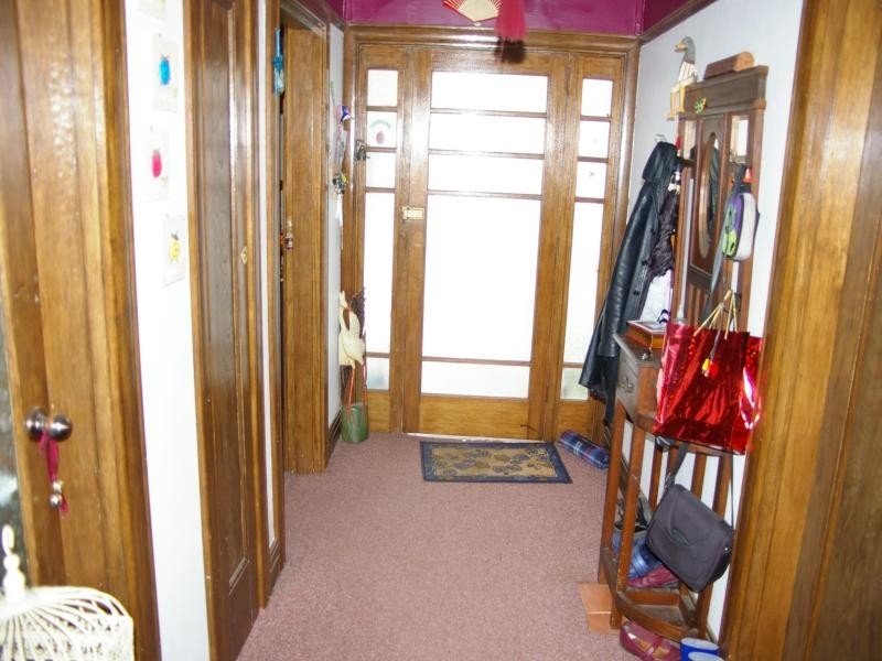 96 Main Rd, Riddells Creek VIC 3431