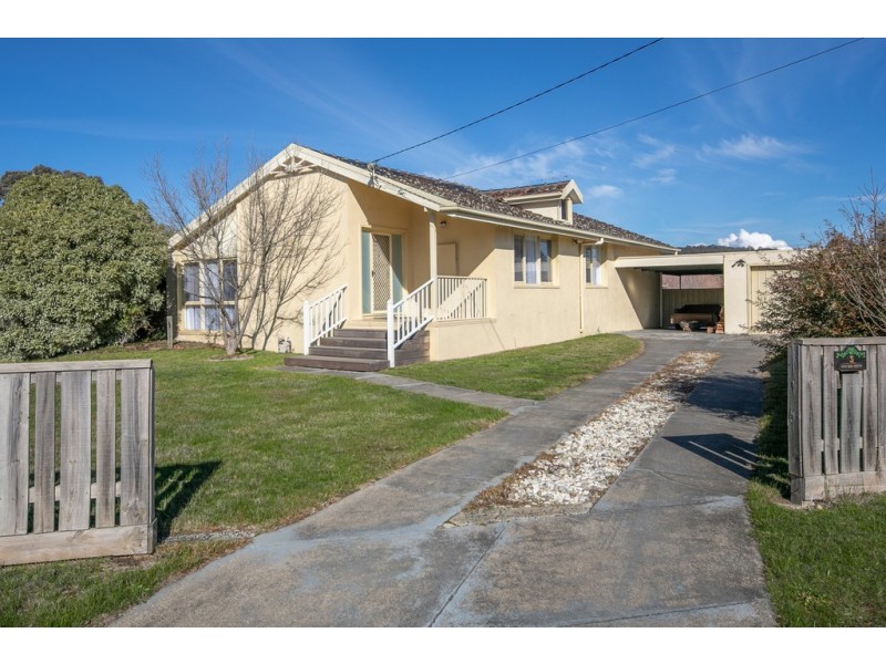 5 Carroll Court, Gisborne VIC 3437