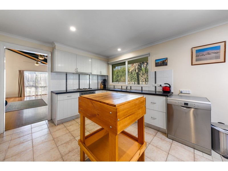 5 Carroll Court, Gisborne VIC 3437