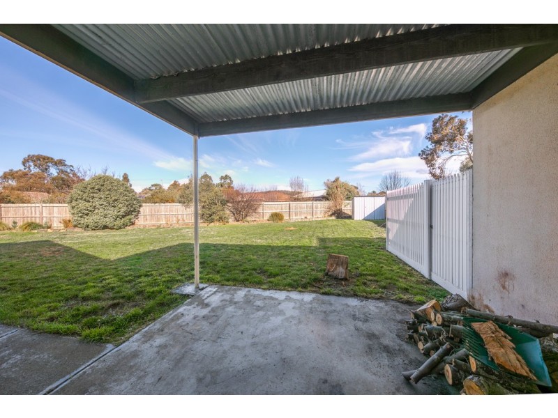 5 Carroll Court, Gisborne VIC 3437