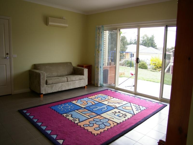 17 Glenton Crt, Gisborne VIC 3437