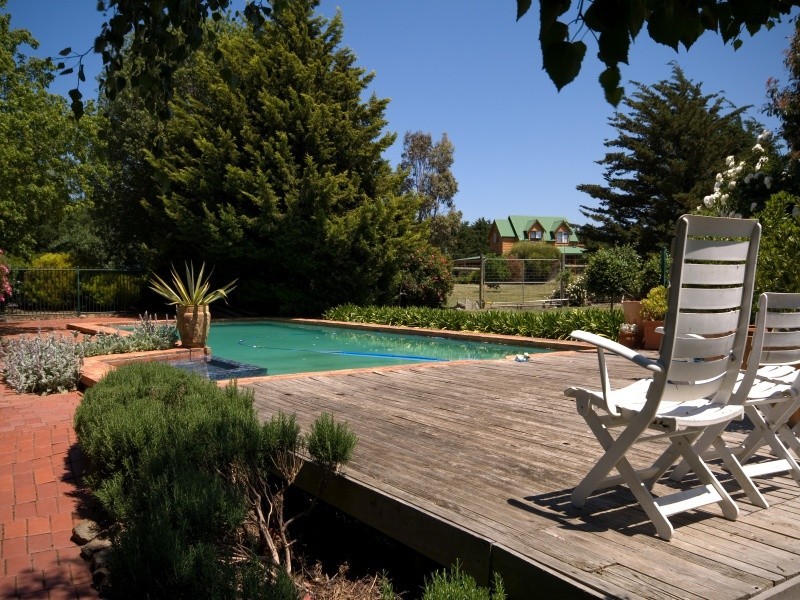 682 Melton Rd*, Gisborne VIC 3437